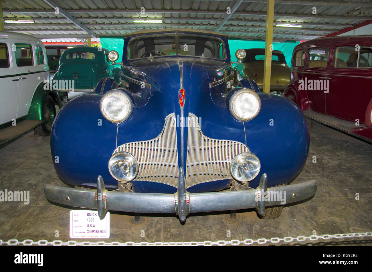 Buick (anno 1939), coach lavoro - Cabrio, Stati Uniti d'America. auto mondo vintage car museum, Ahmedabad, Gujarat, India Foto Stock