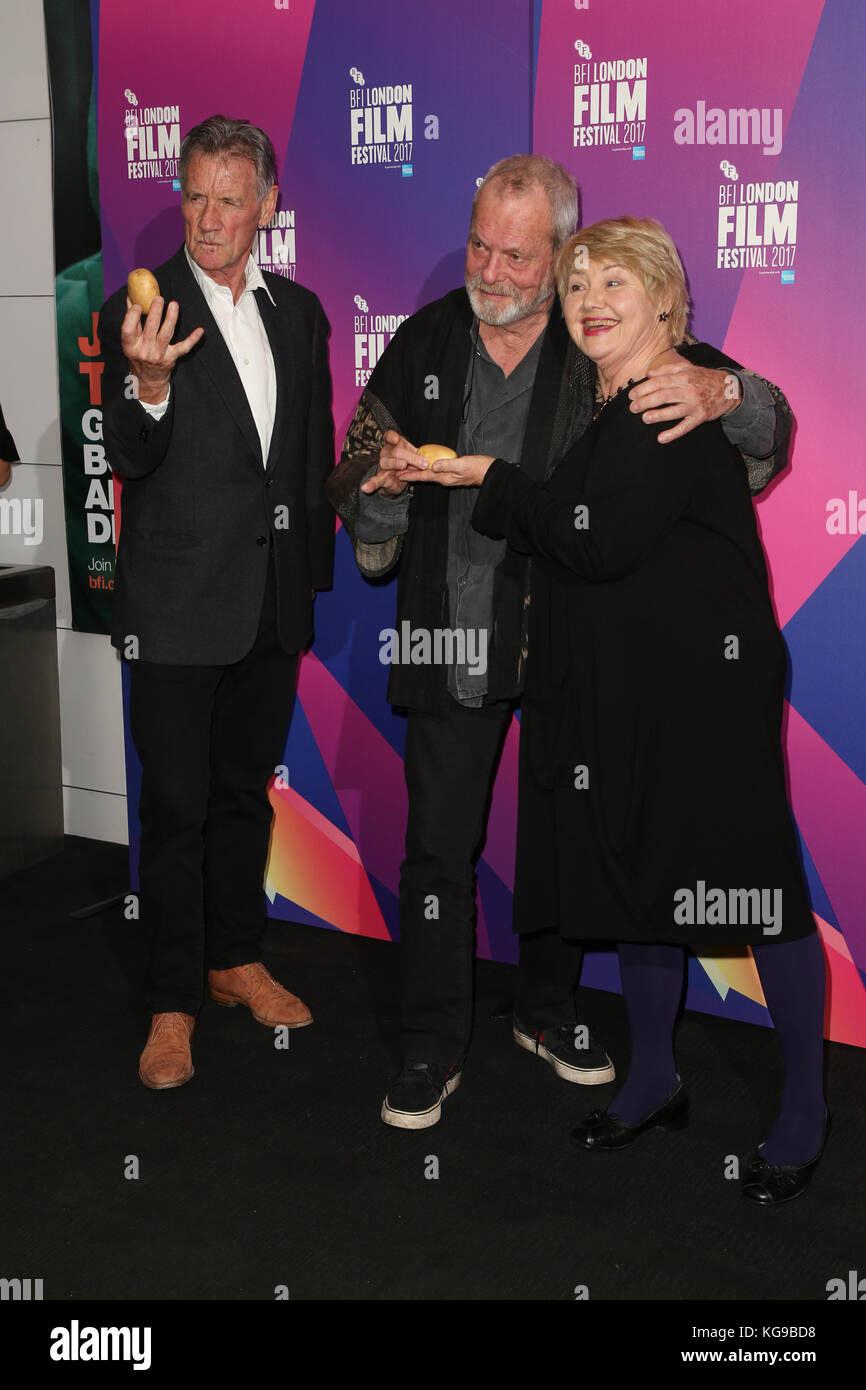 BFI London Film Festival Good Time Premiere - arrivi con: Terry Gilliam, Michael Palin, Annette Badland dove: Londra, Regno Unito quando: 05 Oct 2017 Credit: Lia Toby/WENN.com Foto Stock