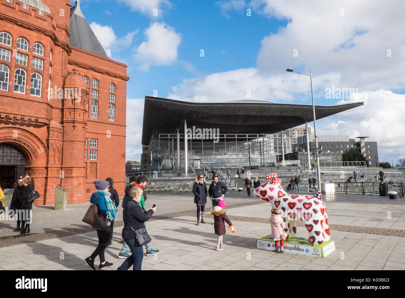 Pier Head,Senedd,Welsh Assembly costruzione,Snowdog,Porto di Cardiff, Cardiff Bay,,Cardiff Galles,welsh,UK,U.K.,l'Europa, Foto Stock