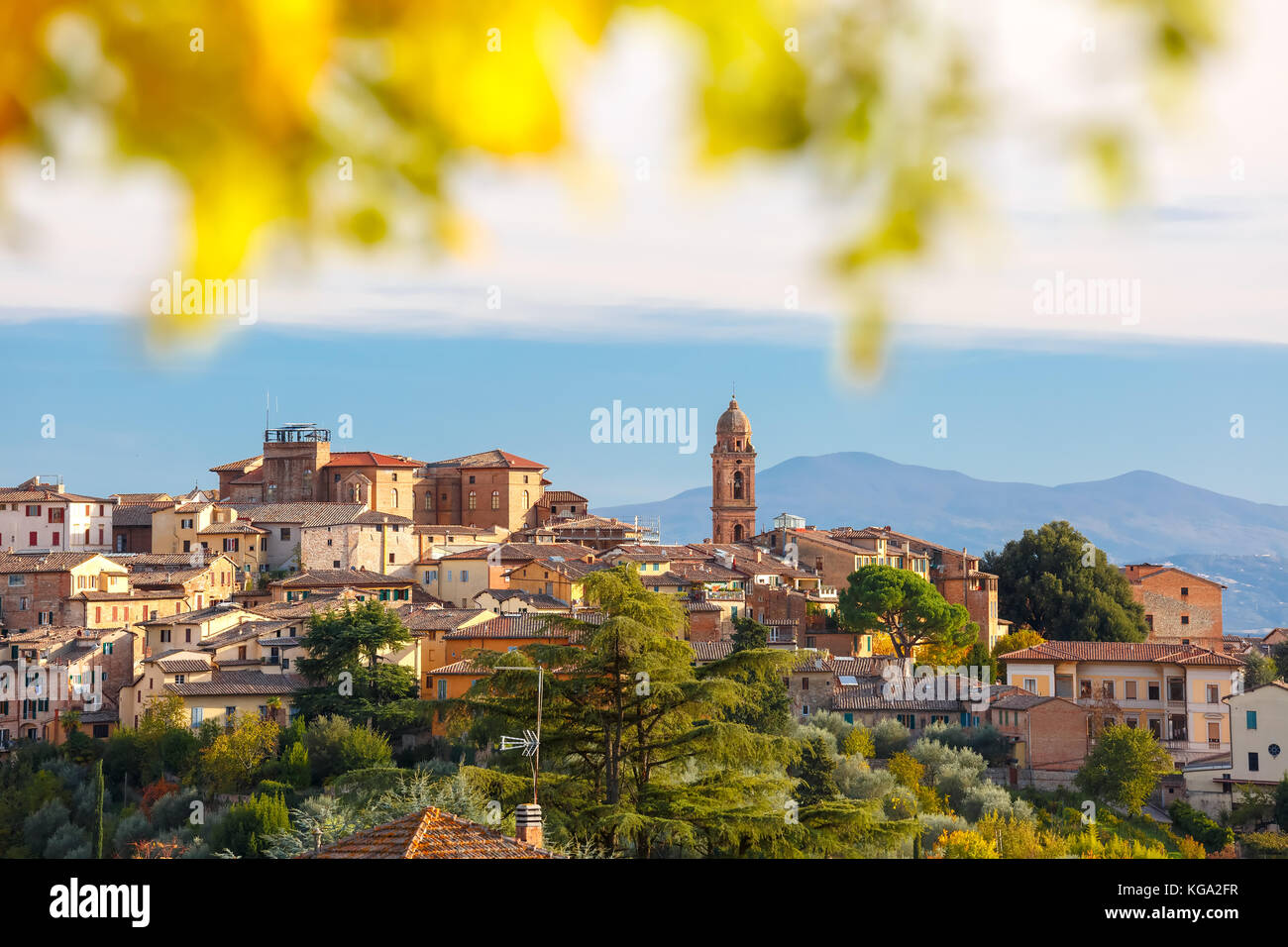 Siena centro storico nella giornata di sole, Toscana, Italia Foto Stock