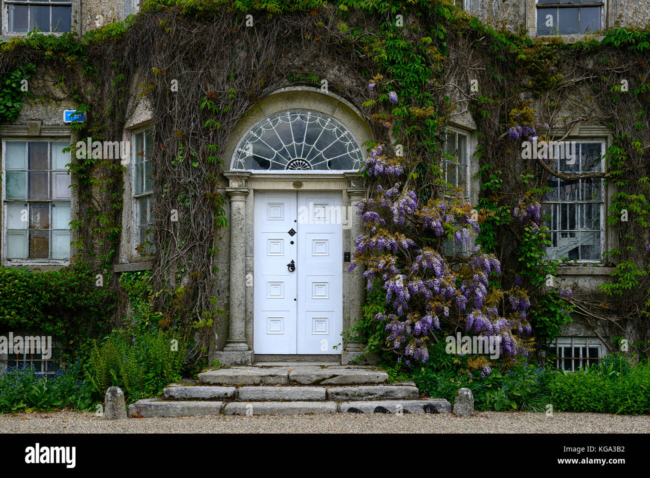 Altamont Gardens, Corona a Nord, porta principale, porta ingresso, casa, proprietà, carlow, giardino, giardino trail, carlow garden trail, RM Floral Foto Stock