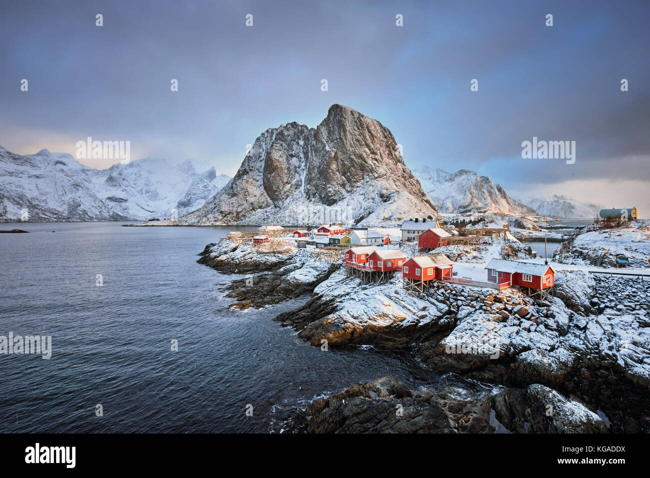 Hamnoy villaggio di pescatori sulle isole Lofoten in Norvegia Foto Stock