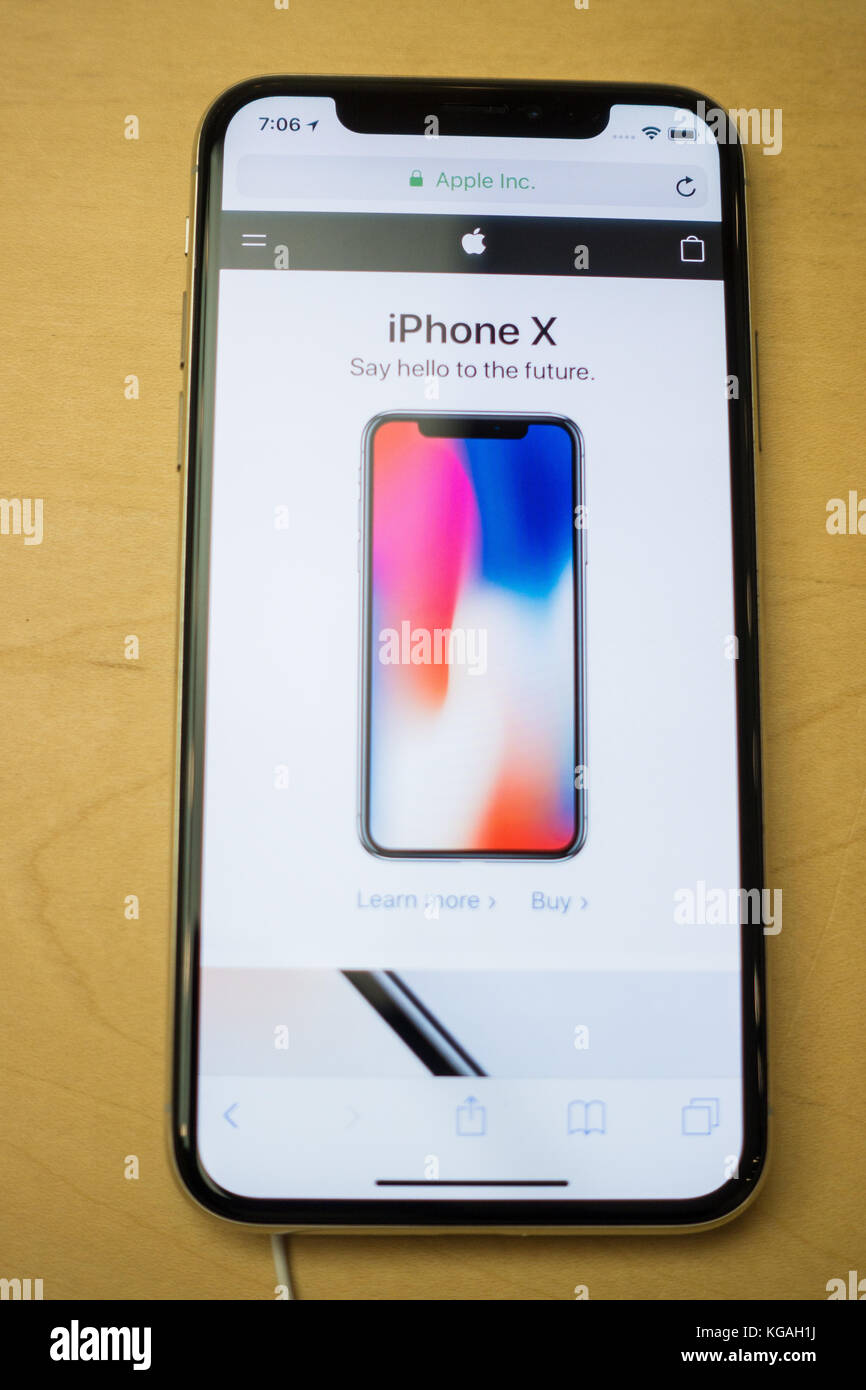 Iphone x - Vista anteriore / schermo del nuovissimo iphone in apple line up, il iphonex Foto Stock