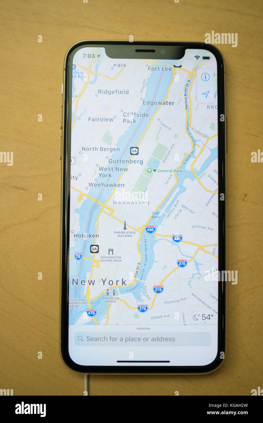 Iphone x - Vista anteriore / schermo del nuovissimo iphone in apple line up, il iphonex Foto Stock