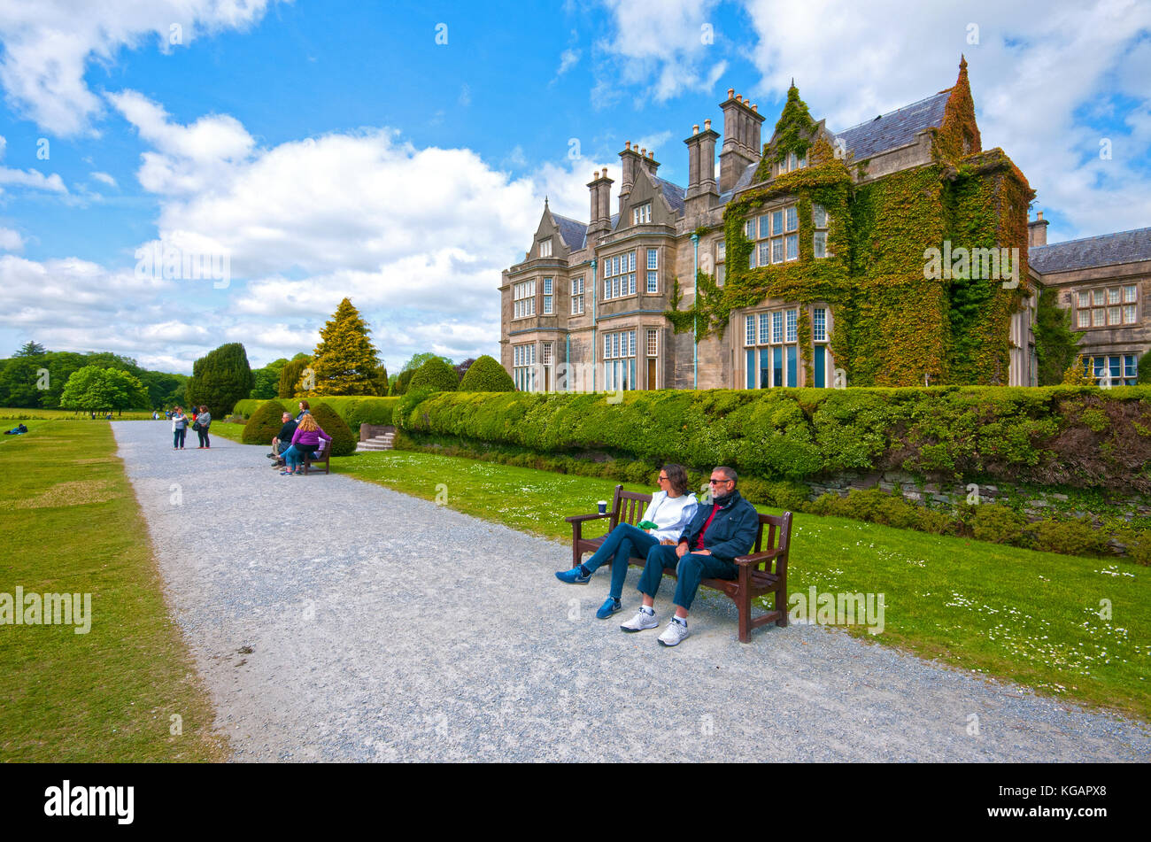 Muckross House e giardini, Parco Nazionale di Killarney, nella contea di Kerry, Irlanda Foto Stock