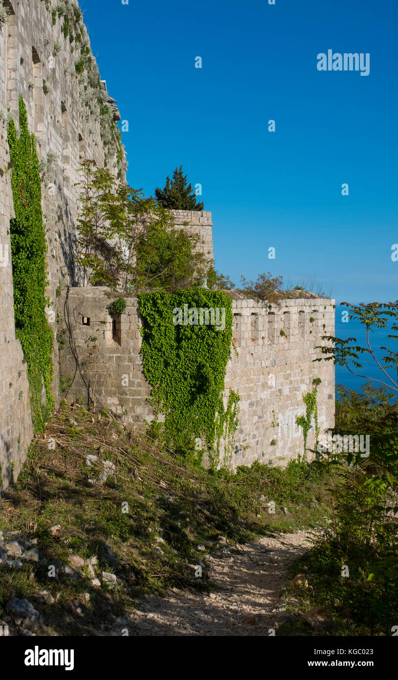 Fort imperial. un fortino Napoleonico solidale nella difesa di Dubrovnik in 1991 sulla vetta del monte Srd , Dubrovnik, Croazia, Europa Foto Stock