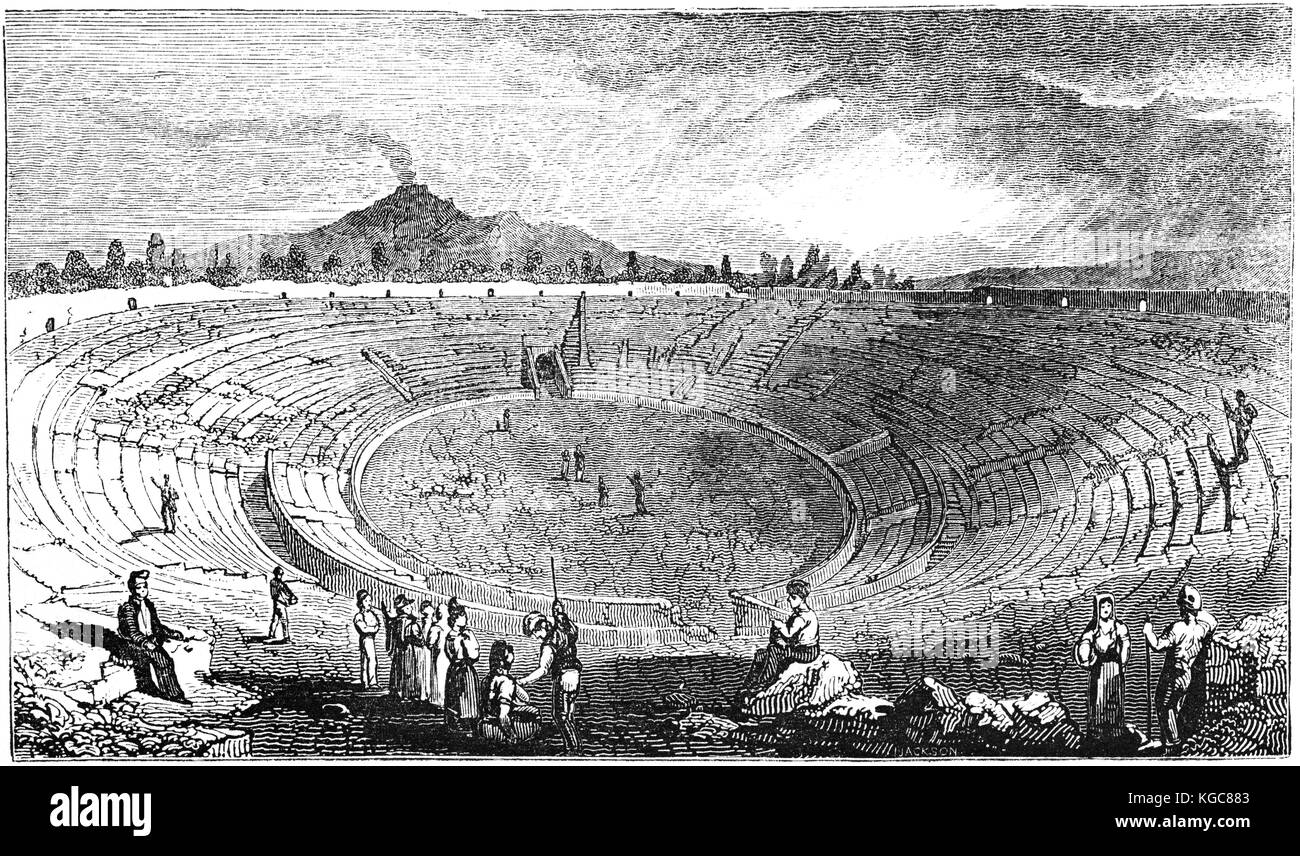 L'Anfiteatro di Pompei costruita intorno al 70 A.C. è il più presto anfiteatro romano noto che sono state costruite in pietra e il più antico sopravvissuto anfiteatro romano. Esso è situato nell'antica città romana di Pompei e fu sepolta dall'eruzione del Vesuvio nel 79 D.C., che seppellì Pompei stessa e la vicina città di Ercolano. Italia Foto Stock