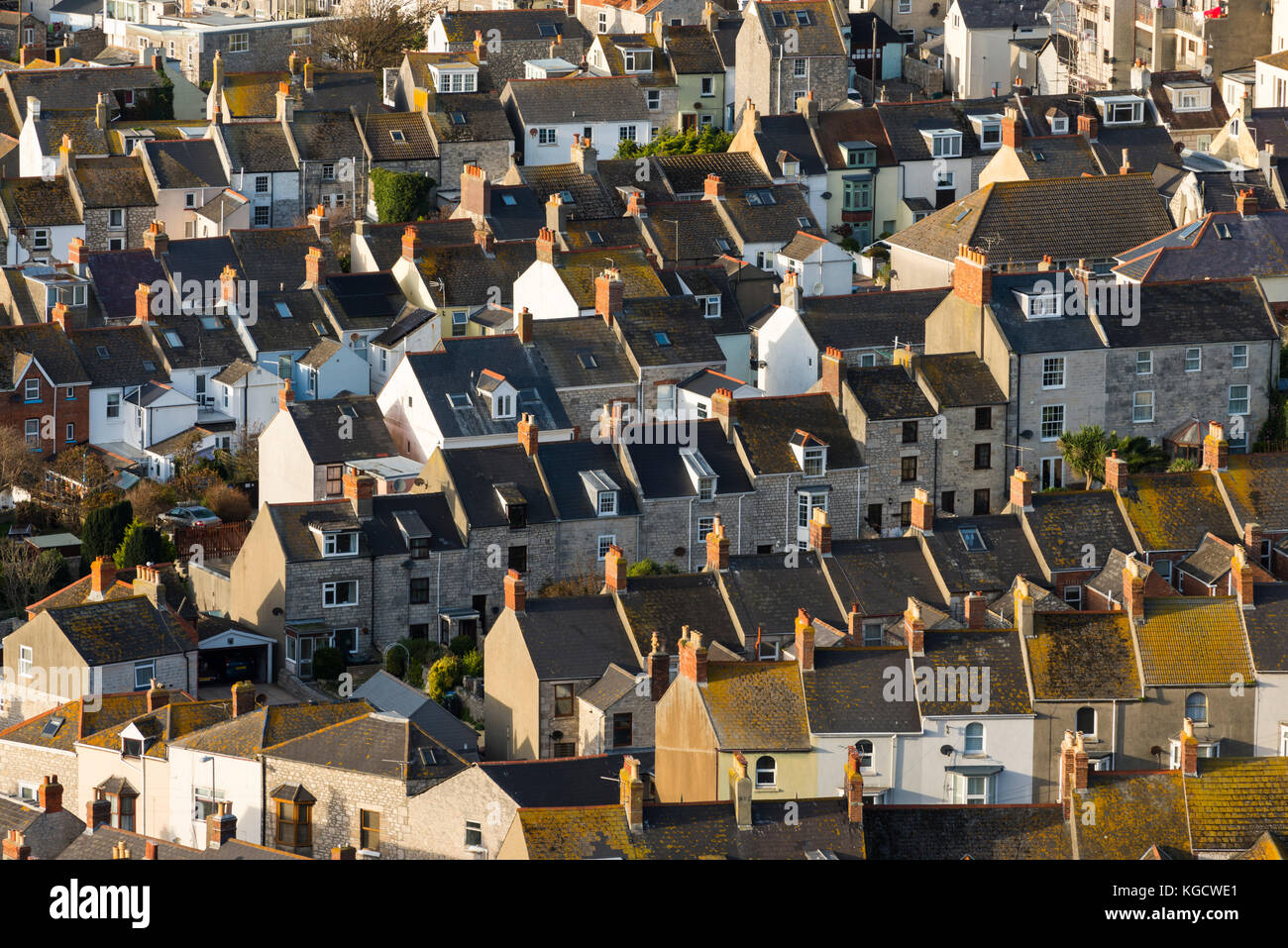 Una vista di case e tetti a fortuneswell sull'isola di Portland nel Dorset. picture credit: Graham hunt/alamy Foto Stock