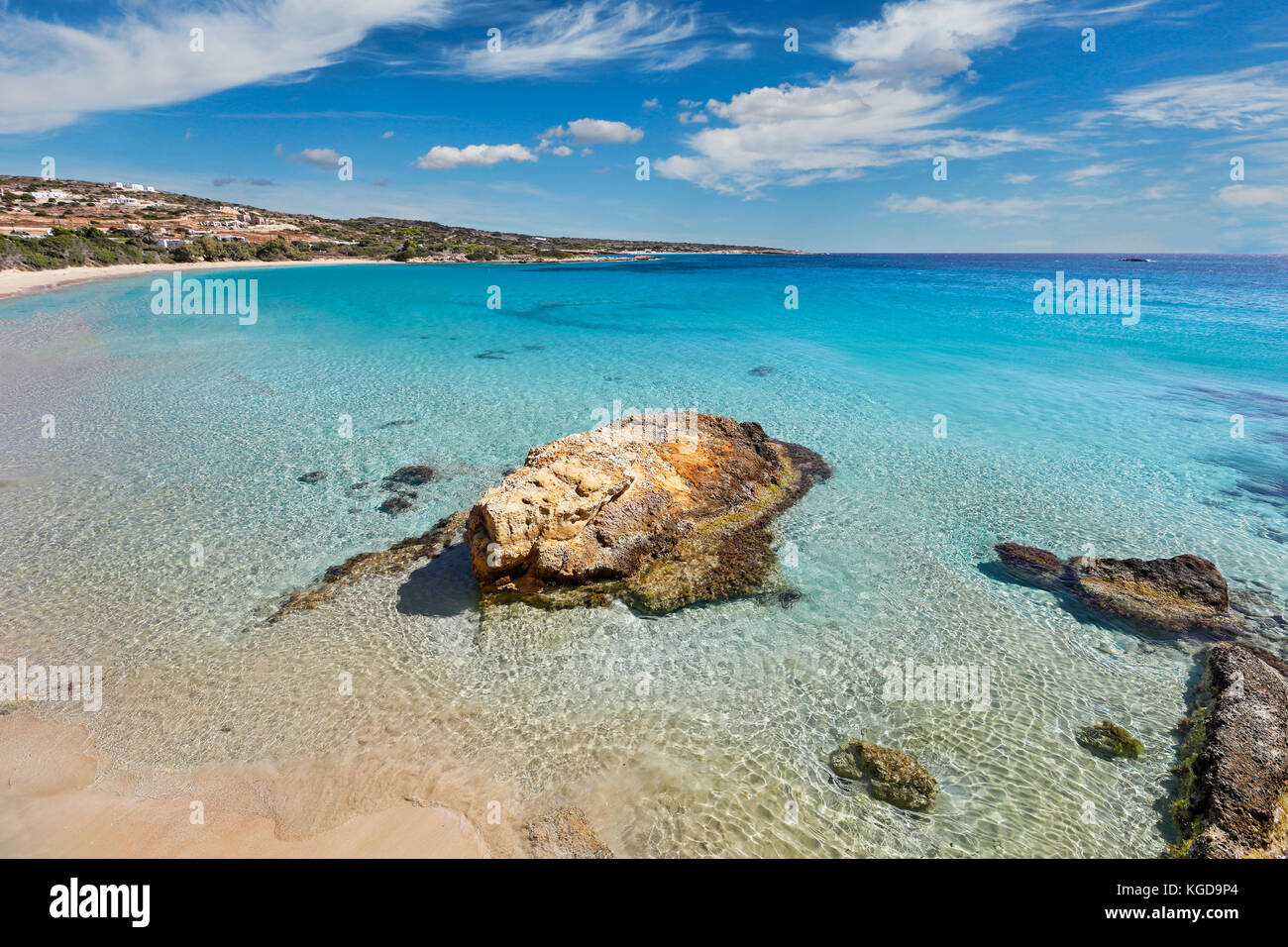 Spiaggia charokopou (foinikas) di koufonissi isola in cicladi grecia Foto Stock