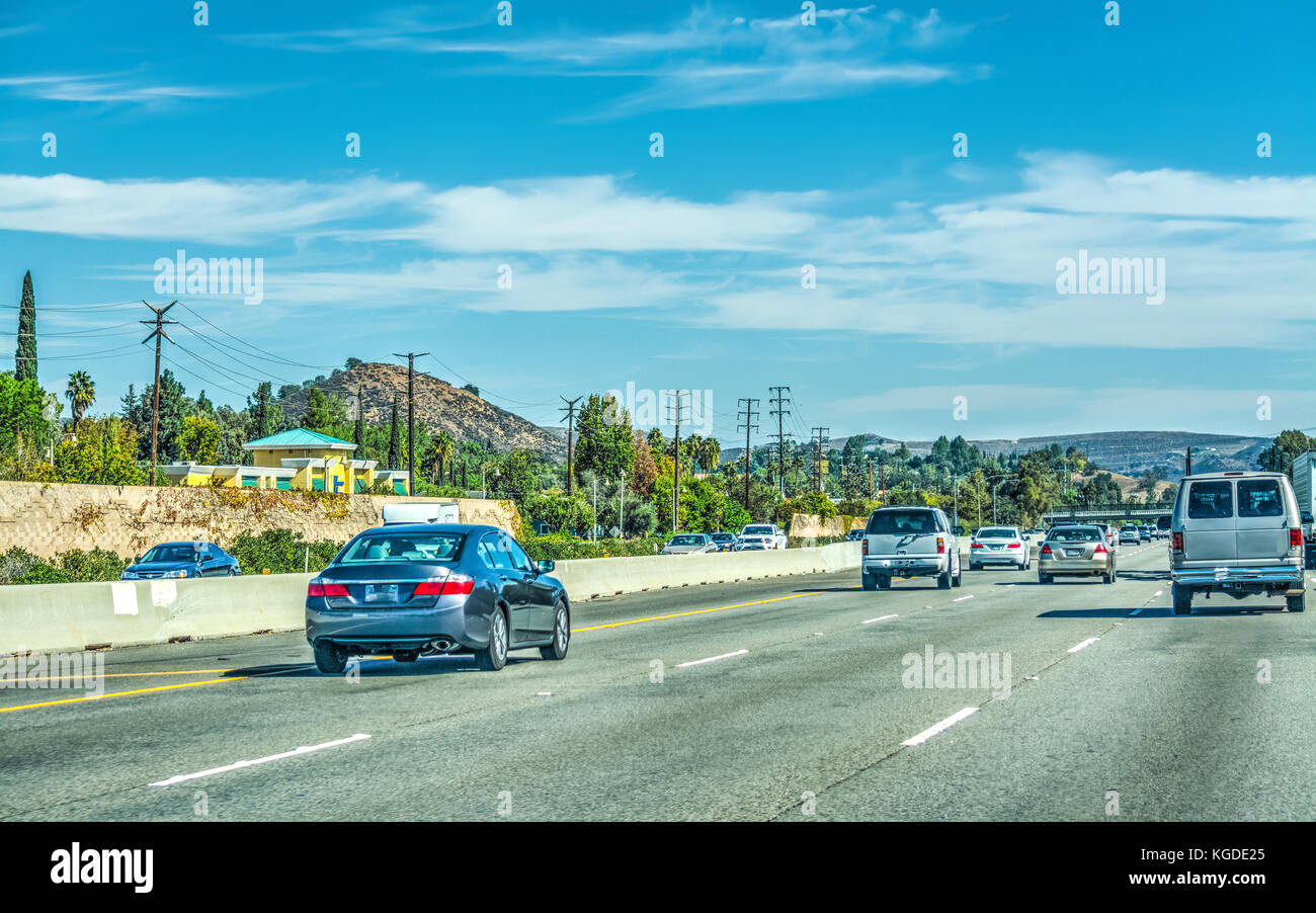 Il traffico su autostrada a Los Angeles in California Foto Stock