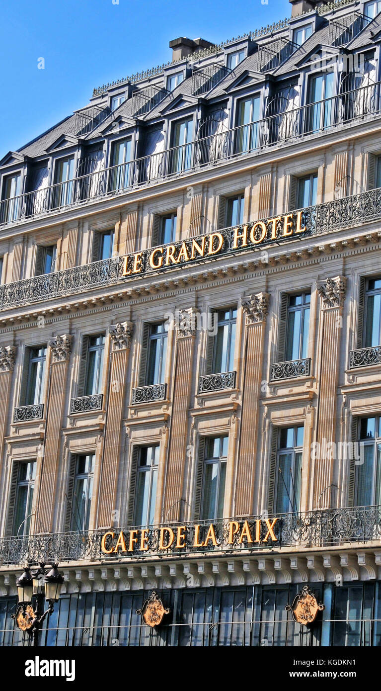 Le Grand hotel e il Café de la Paix, Paris, Francia Foto Stock