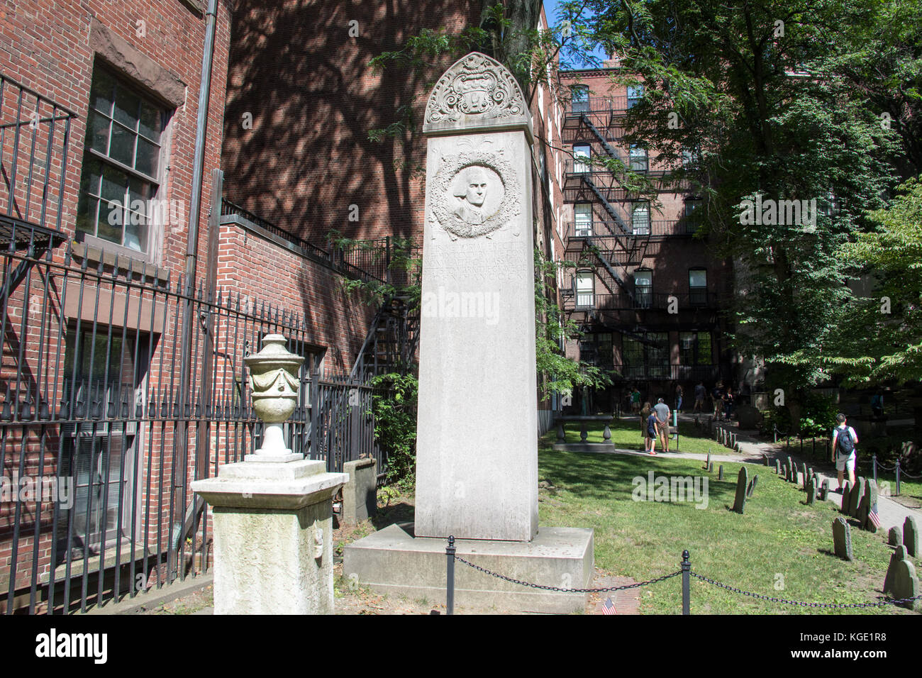 Marcatore di grave del John Hancock, granaio di seppellimento di massa, Boston, MA, Stati Uniti d'America Foto Stock