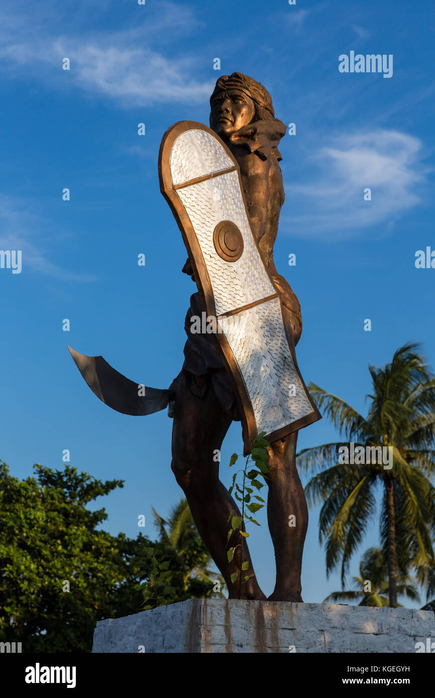 Asia filippine cebu mactan mactan santuario Lapu Lapu statua Foto Stock