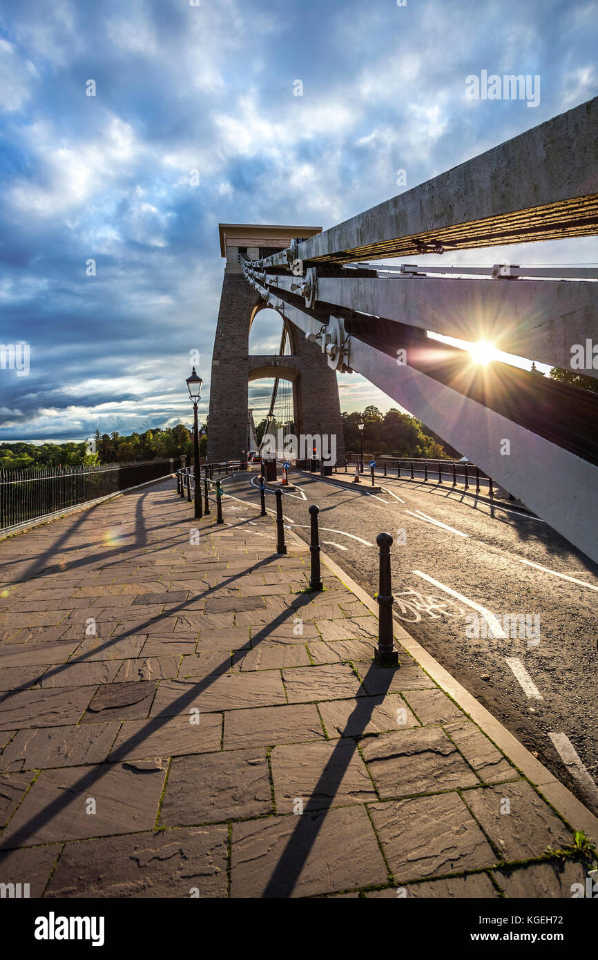 Il ponte sospeso di Clifton in serata Foto Stock