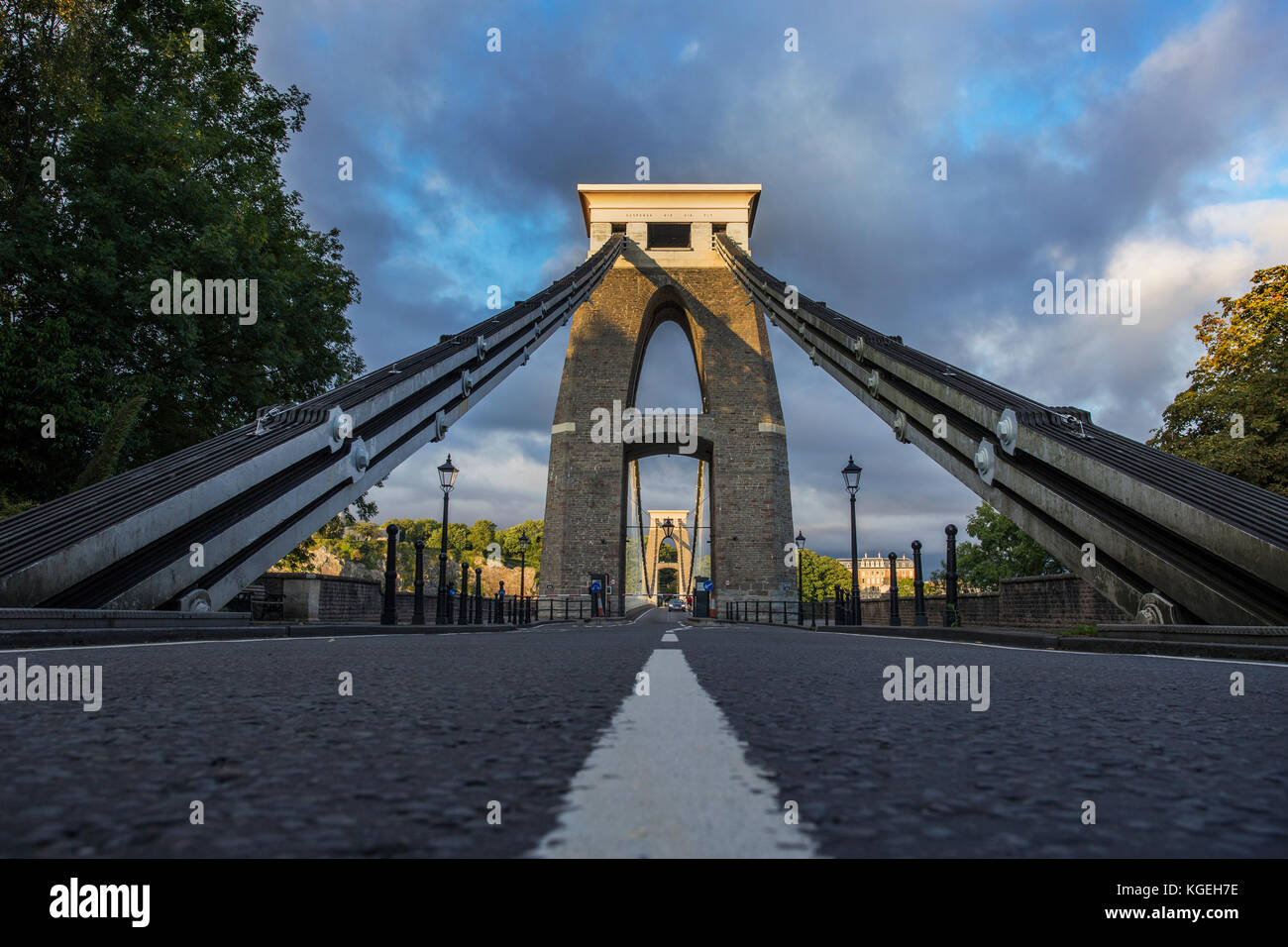Il ponte sospeso di Clifton in serata Foto Stock