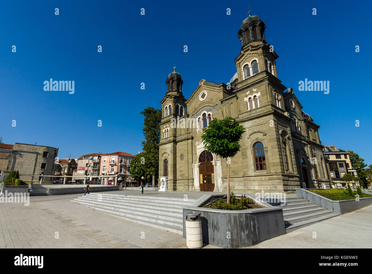 Burgas in Bulgaria - agosto 20, 2017: la cattedrale dei santi Cirillo e Metodio. burgas, è la seconda città più grande sulla costa bulgara del Mar Nero. Foto Stock