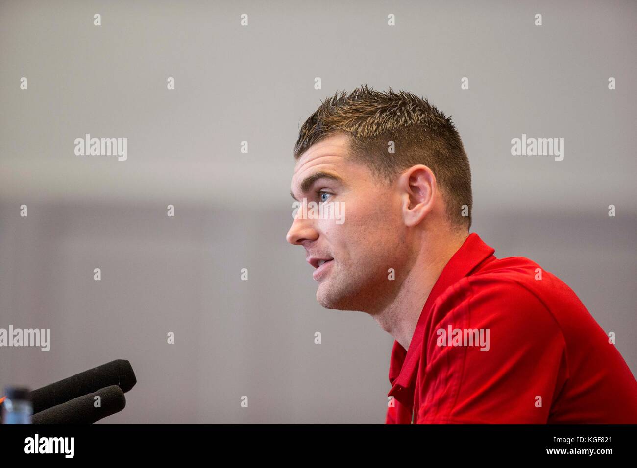 Hensol, Wales, Regno Unito. 7 nov, 2017. sam vokes del Galles si affaccia il proseguire della international amichevoli contro la Francia e panama. Credito: mark hawkins/alamy live news Foto Stock