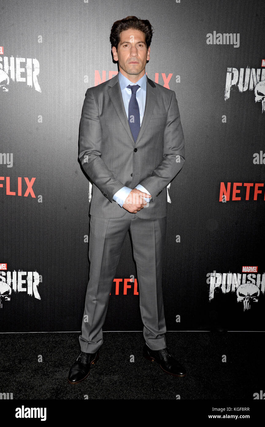 Jon Bernthal partecipa alla serie televisiva Netfilx di 'The Punisher' all'AMC Loews il 6 novembre 2017 a New York City. Foto Stock
