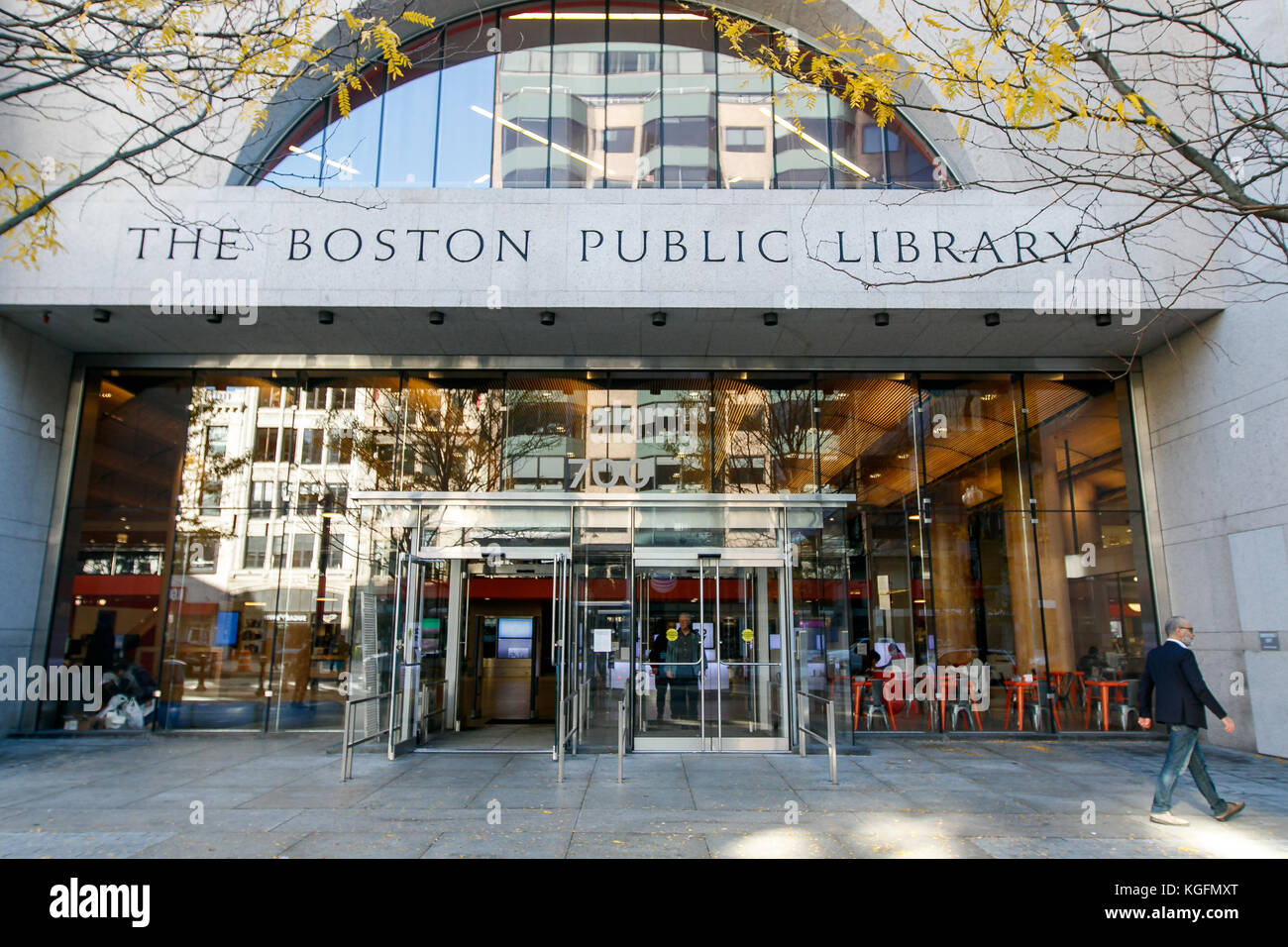 Ingresso anteriore per la Boston Public Library. Foto Stock