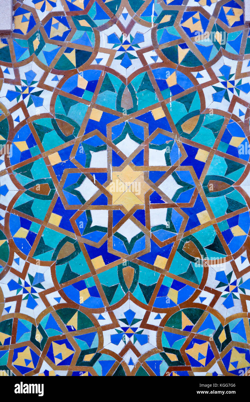 Il Marocco, Casablanca, mosaici marocchini al Hasan II Moschea. Foto Stock