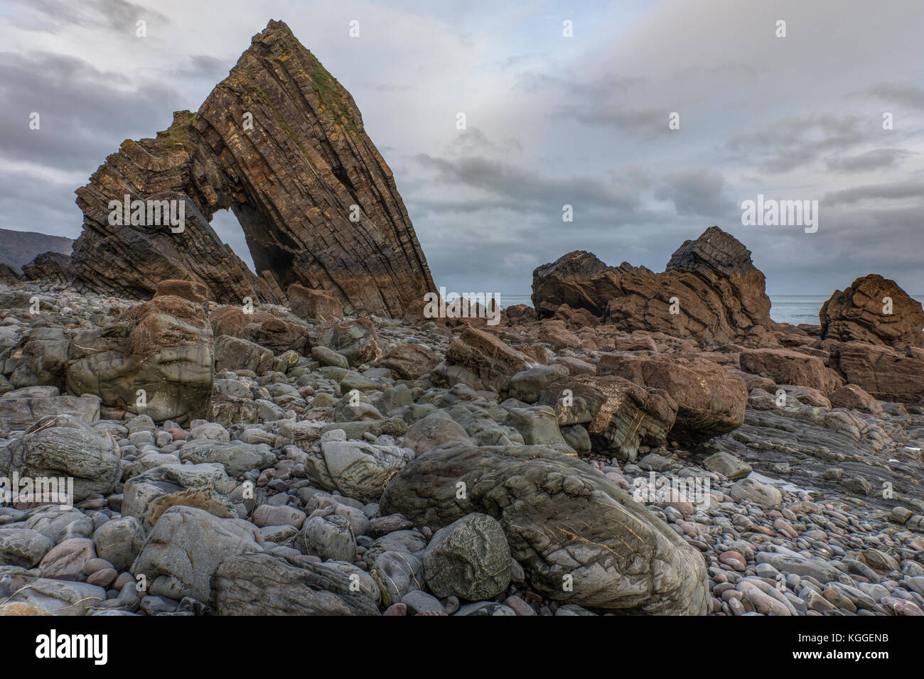 Blackchurch Rock, Bocca Mill Beach, Hartland, North Devon, Inghilterra, Regno Unito Foto Stock