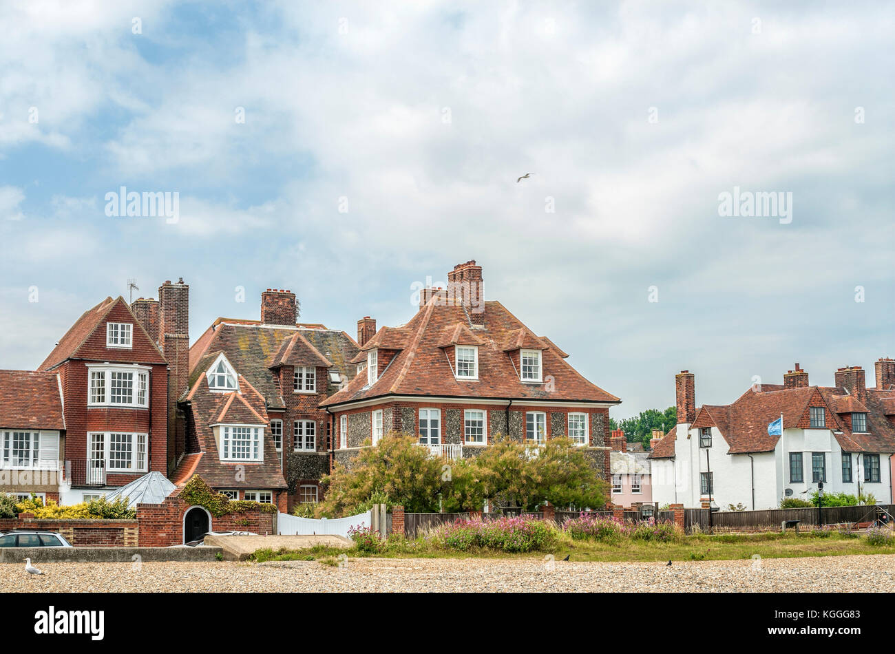 Lungomare di Aldeburgh, una città costiera di Suffolk, East Anglia, Inghilterra Foto Stock