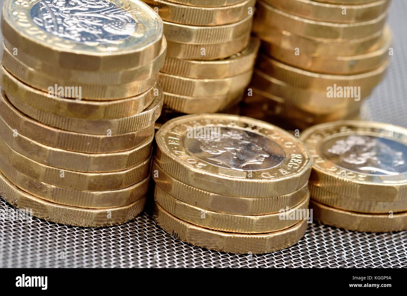 Una libbra di monete monete pila pile Foto Stock