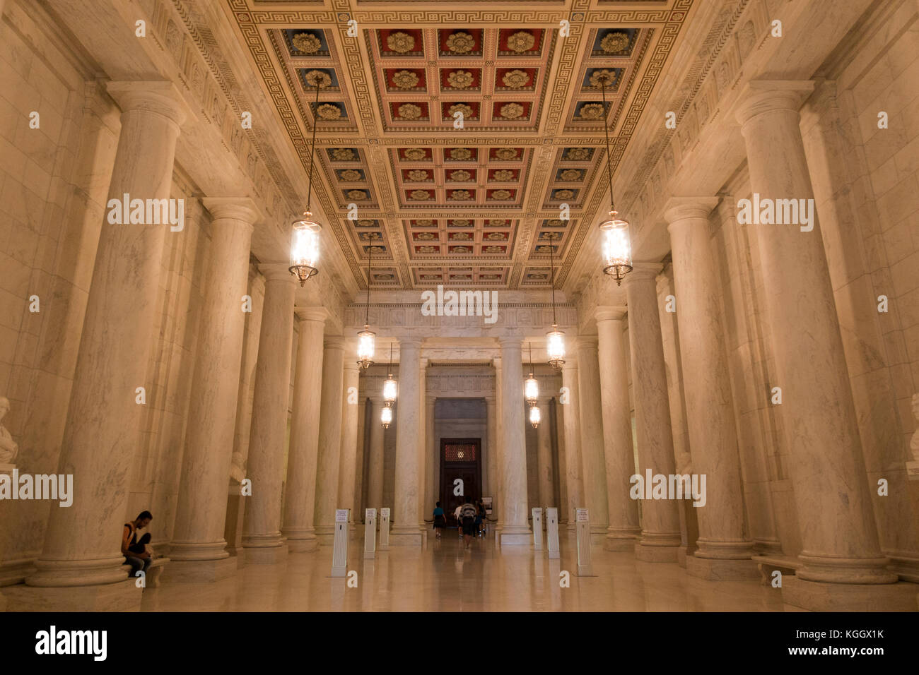 La Grande Hall, che conduce alla principale coutroom nella Corte Suprema, Washington DC, Stati Uniti. Foto Stock