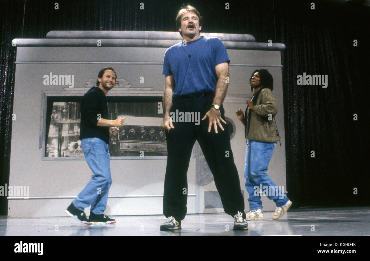 Robin Williams, Billy Crystal e Whoopi Goldberg ripassando per il sollievo comico vantaggio su HBO Foto Stock