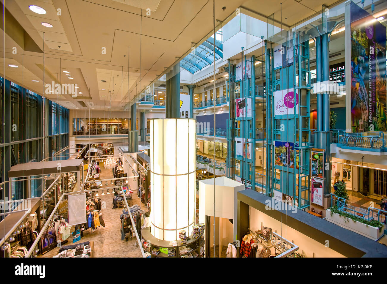 Posizionare la fiducia di montreal shopping centre Foto Stock
