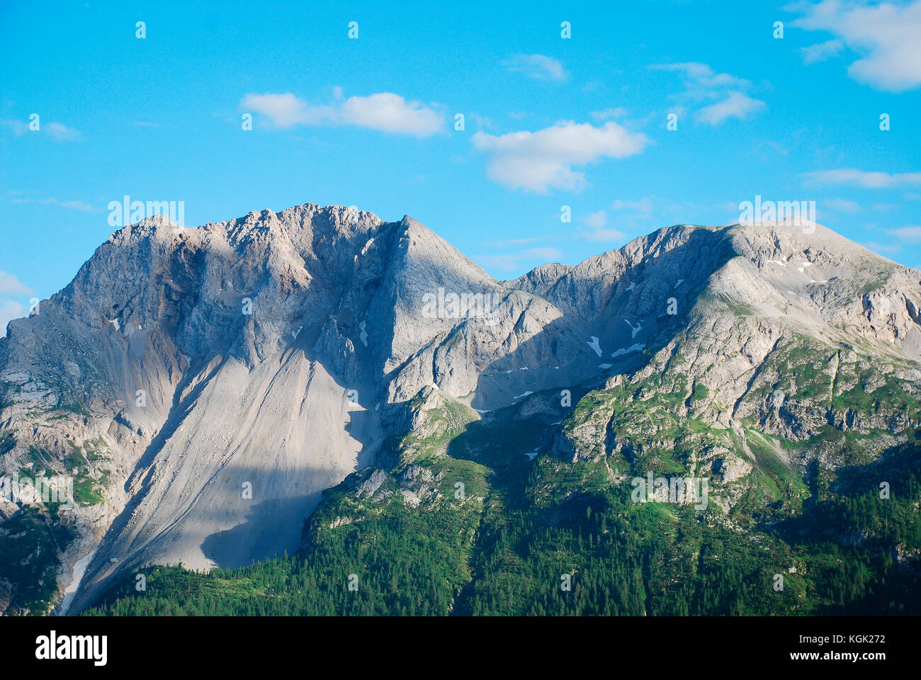 Montagne delle Dolomiti friulane nel nord est Italia. Foto Stock