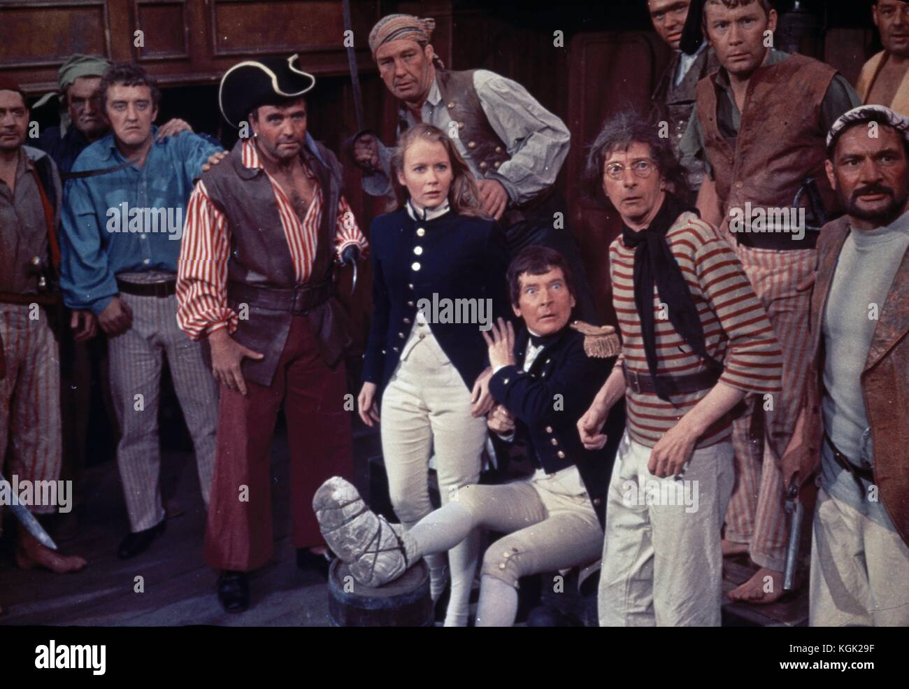 Portare il martinetto (1963) , Kenneth Williams , Bernard Cribbins , Charles Hawtrey , Giulietta Mulini Foto Stock