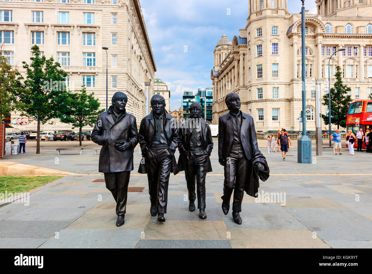Statua di bronzo di quattro liverpool beatles sorge sul lungomare di liverpool dello scultore Andrea Edwards. Foto Stock