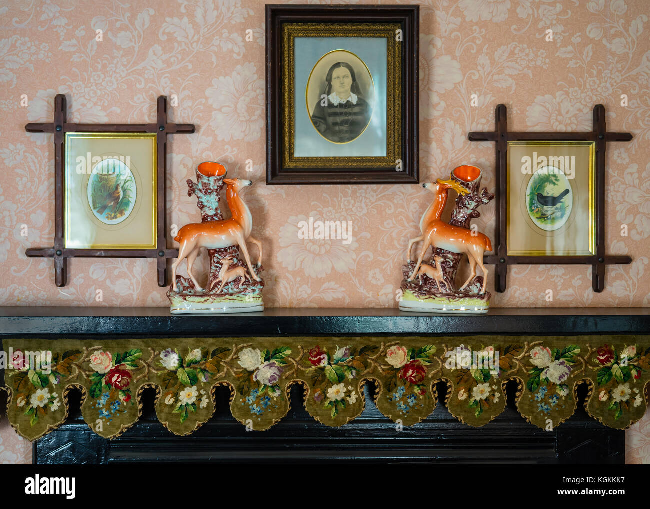 Pezzo di Mantel all'interno di Green Gables House, Cavendish, Prince Edward Island, Canada. Foto Stock