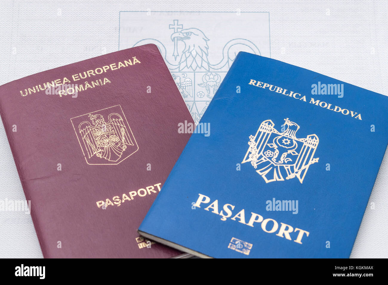 La Moldavia e la Romania i passaporti stranieri Foto Stock