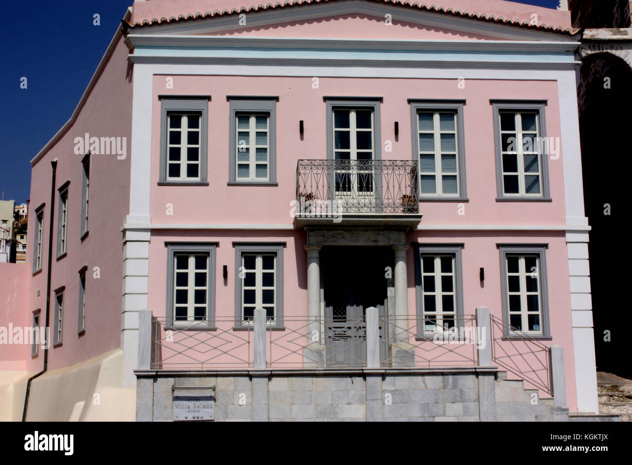 Una grande casa di campagna nei pressi del teatro apollon in Ermoupolis, Syros Foto Stock