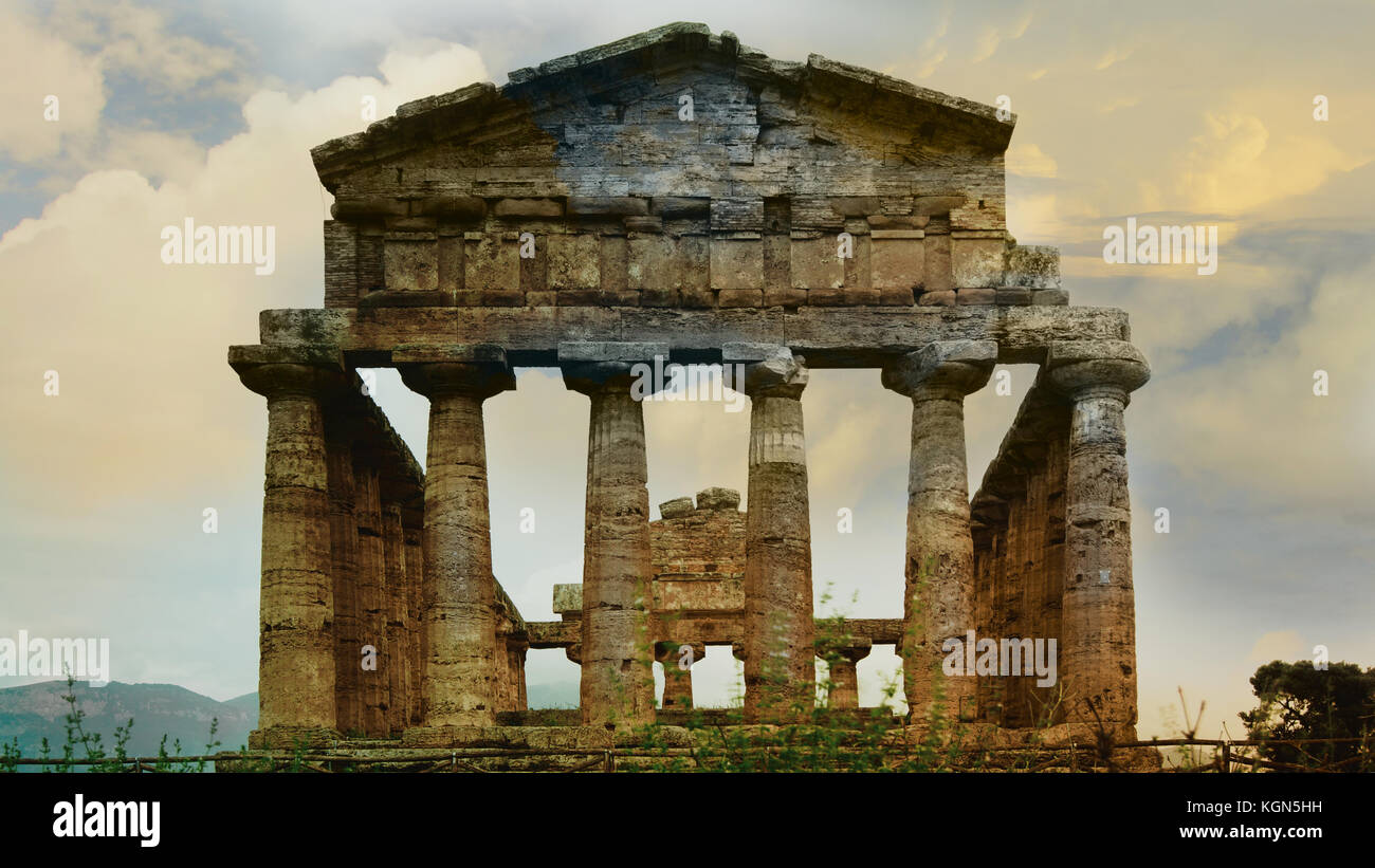 Rovine archeologiche di Paestum, Italia Foto Stock