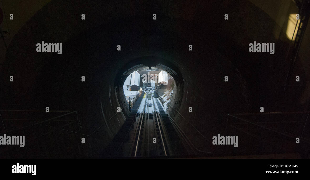 Salisburgo in Inverno. vista dalla funicolare, vista da sopra Foto Stock