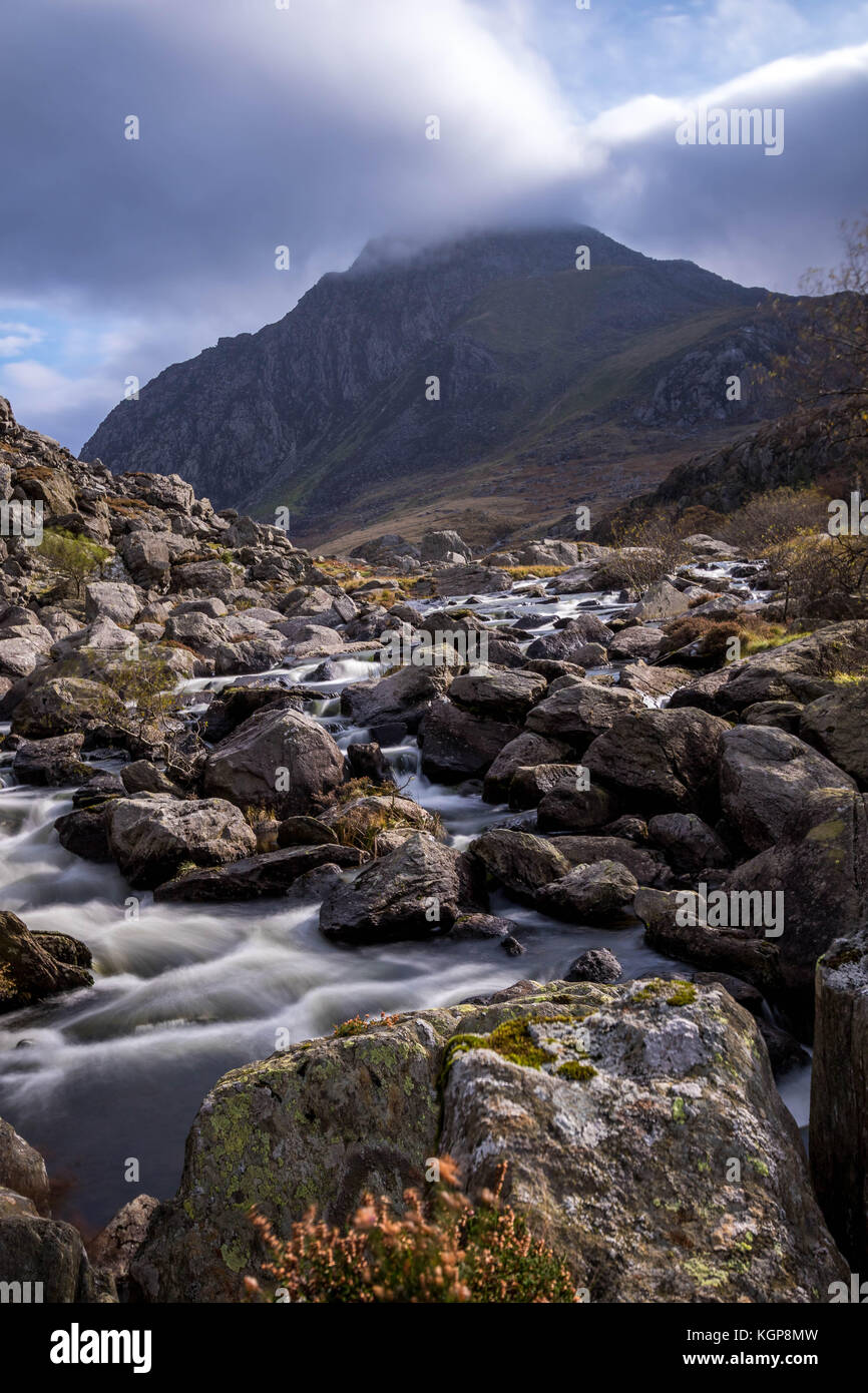 Valle ogwen falls, Snowdonia, Galles Foto Stock