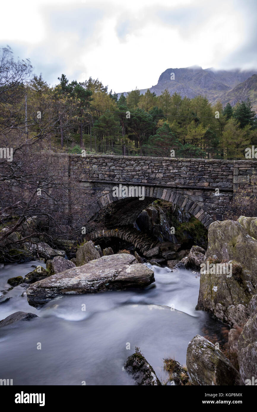 Valle ogwen falls, Snowdonia, Galles Foto Stock