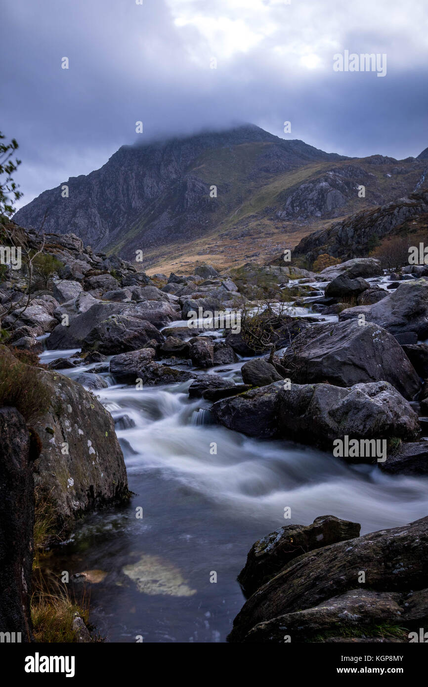 Valle ogwen falls, Snowdonia, Galles Foto Stock