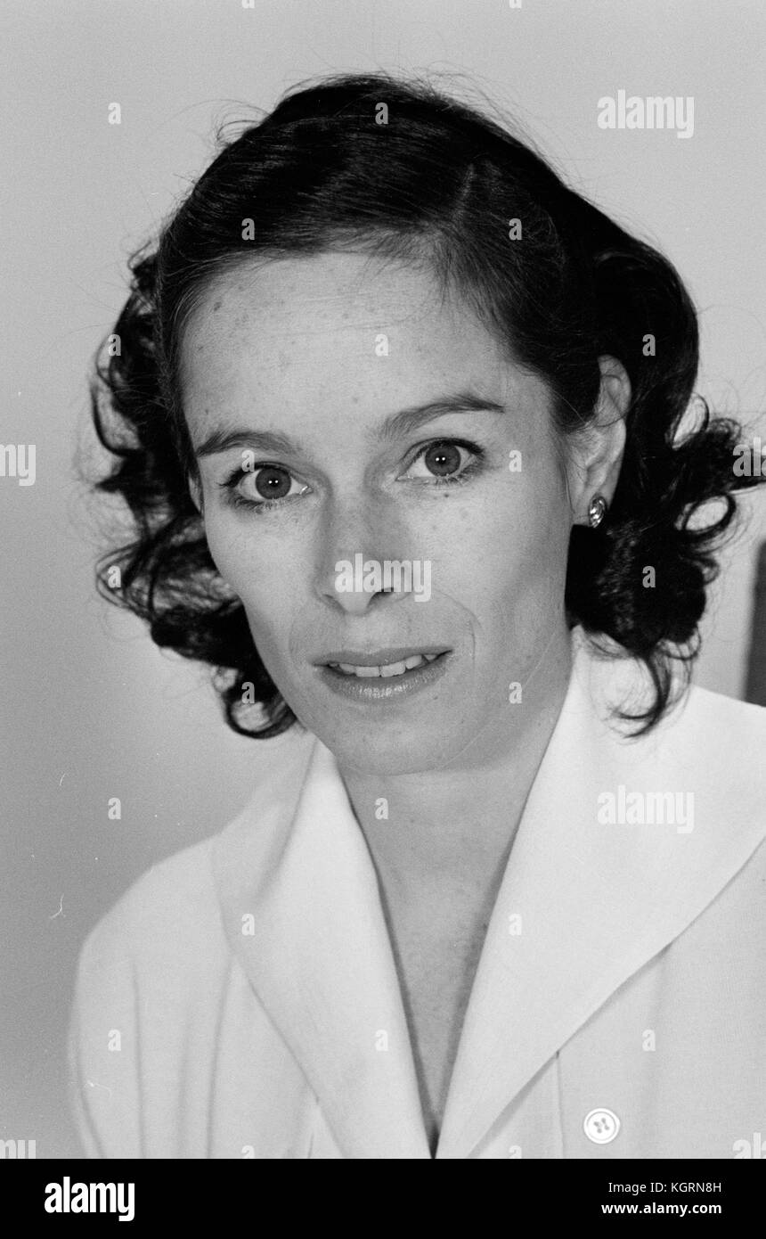 Lo specchio Crack'd (1980) , Geraldine Chaplin data: 1980 Foto Stock