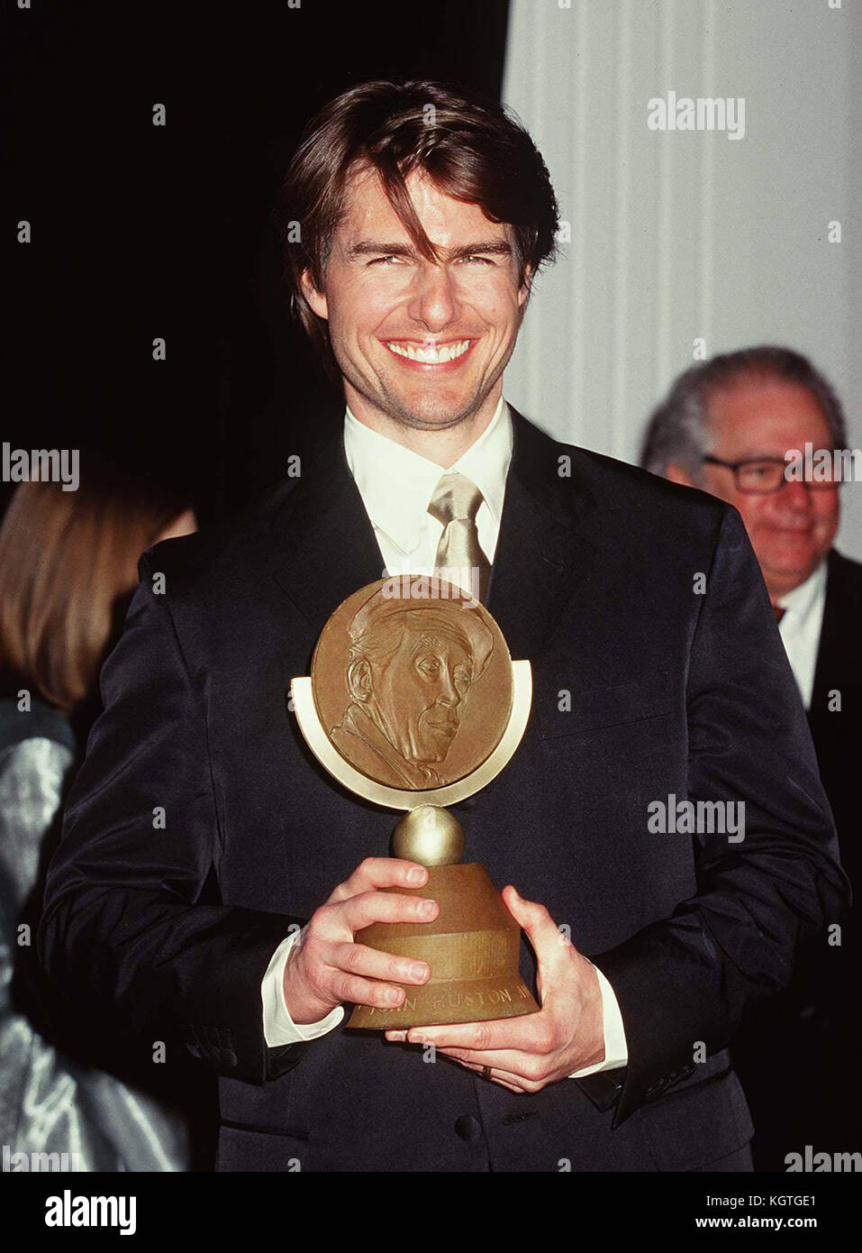 Crociera TomTom Cruise = persone, Headshot, Premiere, Awards show, arrivo, Red Carpet Event, verticale, sorridente, industria cinematografica, USA, attore cinematografico, celebrità cinematografica, artista, celebrità, guardando fotocamera, Fotografia, Arte Cultura e intrattenimento, partecipare a un evento, Bestof, una persona Foto Stock