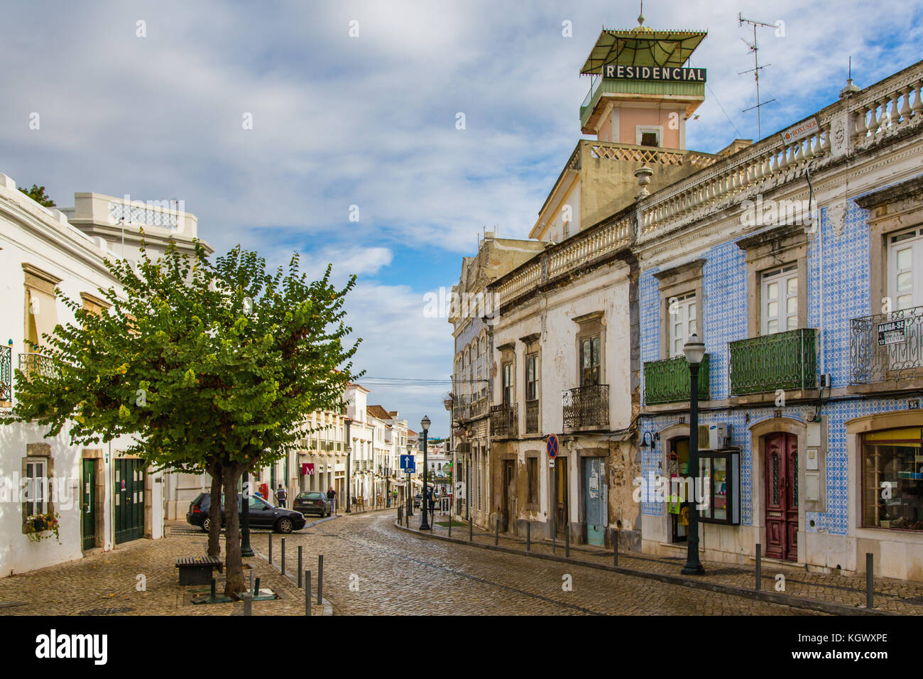 Viste dalle strade di Tavira in Portogallo. sud del Portogallo costa atlantica. Foto Stock