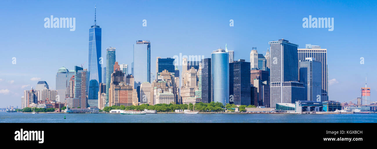 Panorama skyline di New York Stati Uniti New York skyline della città inferiore dello skyline di manhattan con grattacieli compresi la libertà cbd tower new york stati uniti d'America Foto Stock