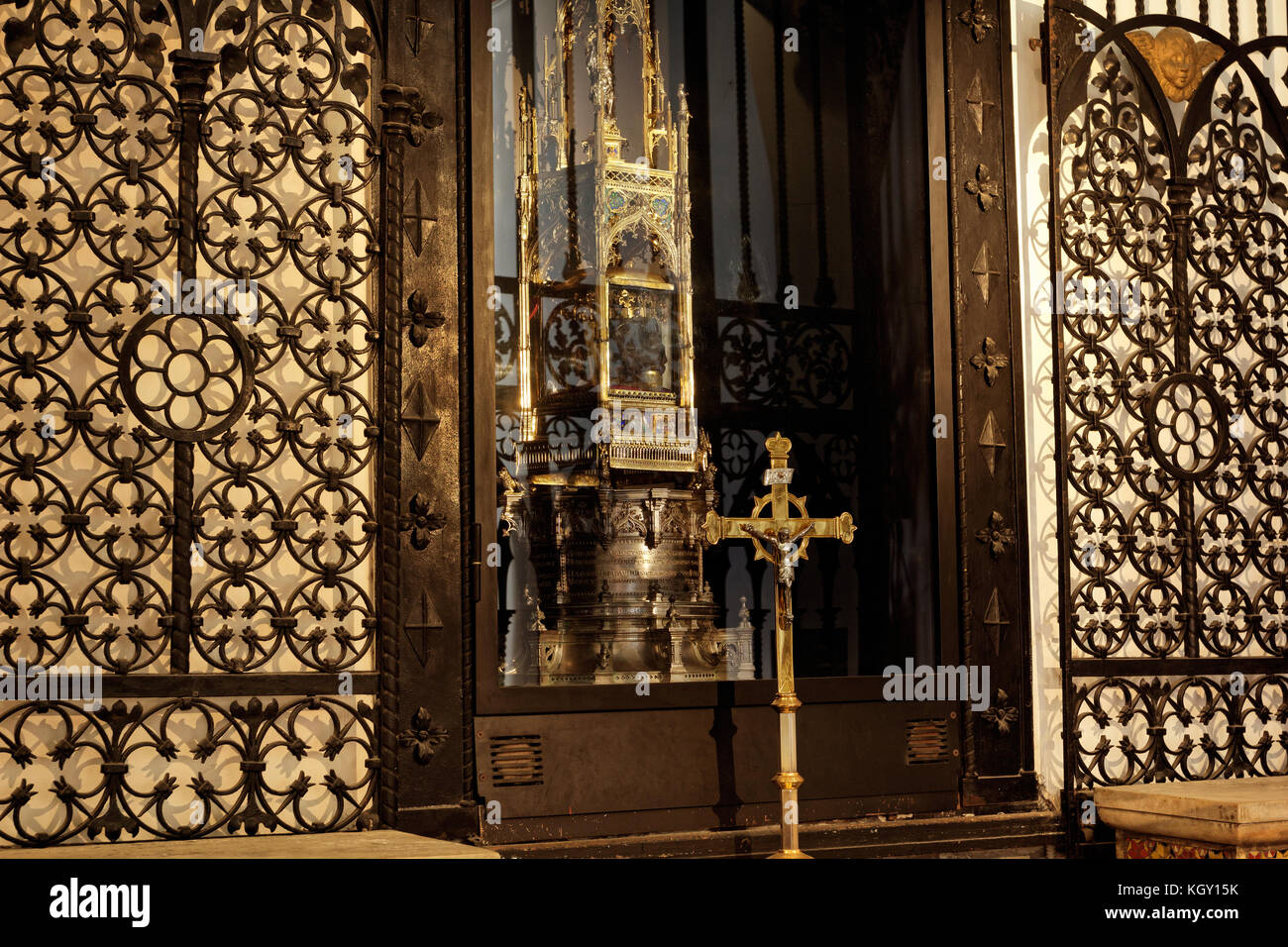 Reliquia di San Giovanni - testa di San Silvestro in Capite - Roma Foto Stock