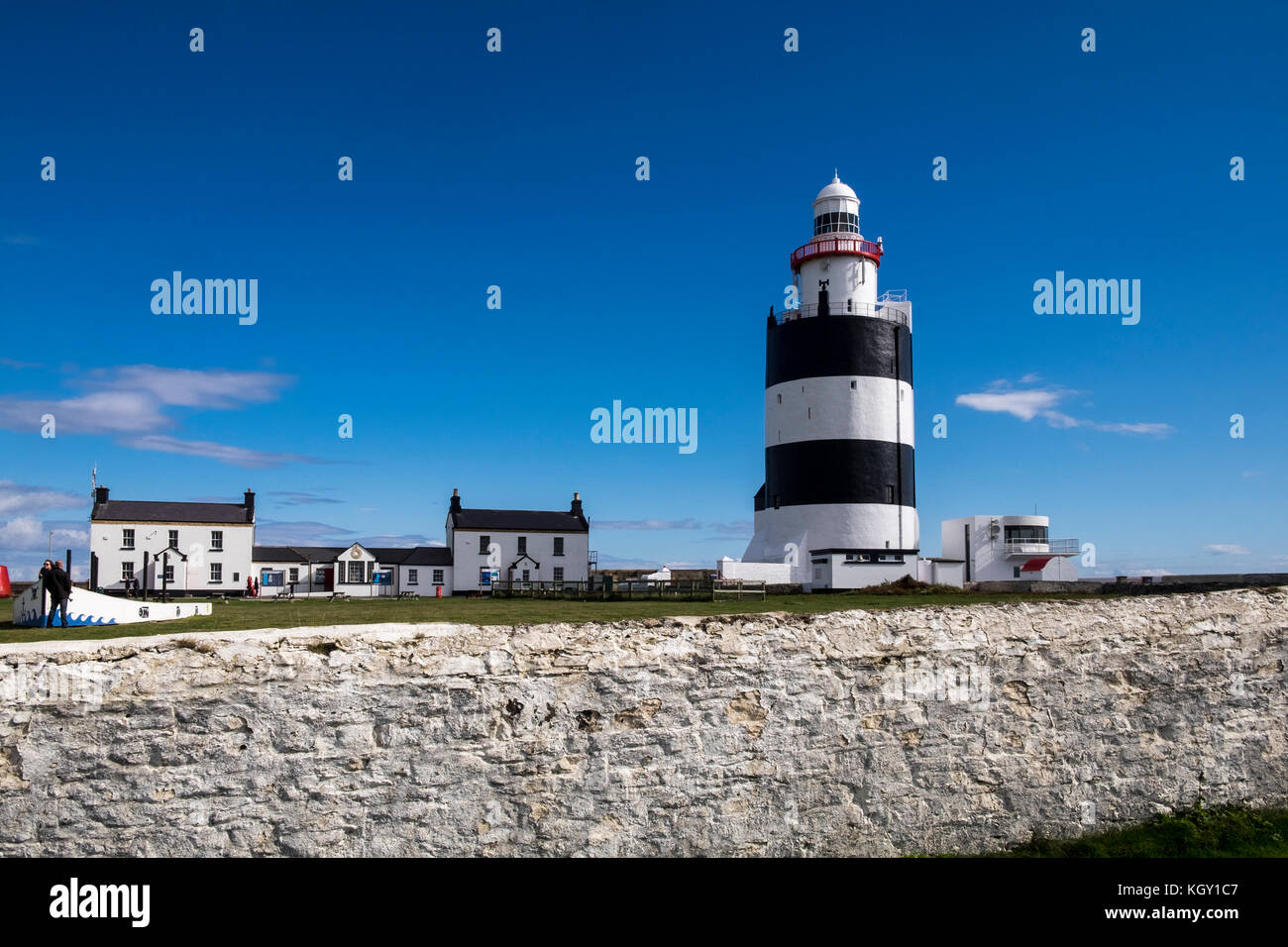 Faro di Hook gancio a testa, County Wexford, Irlanda, più antico faro operative nel mondo Foto Stock