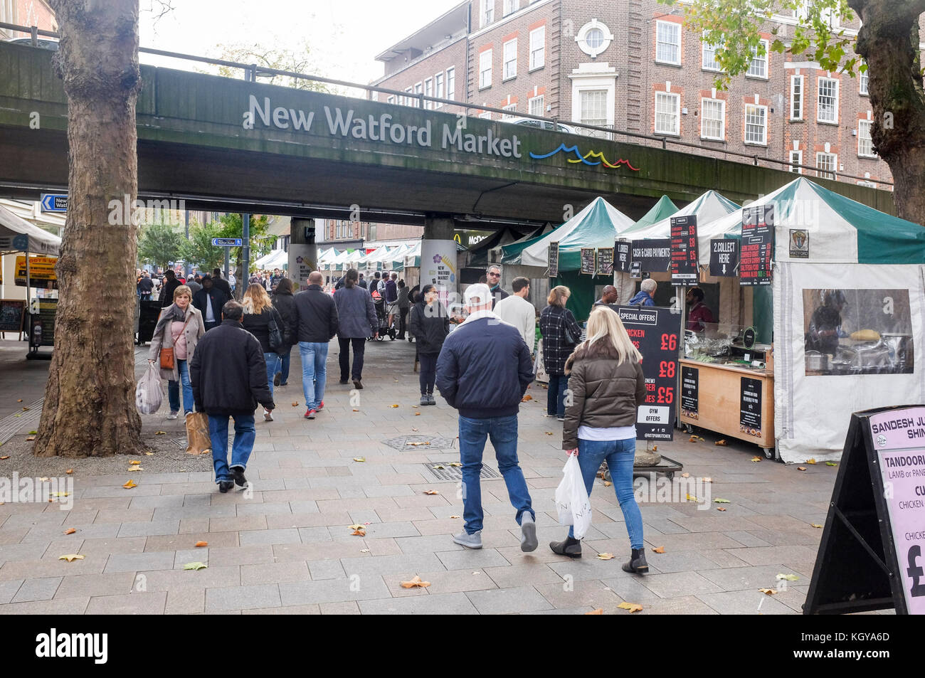 Watford Hertfordshire UK Ottobre 2017 - Il nuovo mercato di Watford Foto Stock