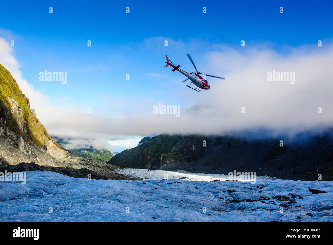 Il trasporto in elicottero dei turisti in Fox Glacier, Isola del Sud, Nuova Zelanda Foto Stock