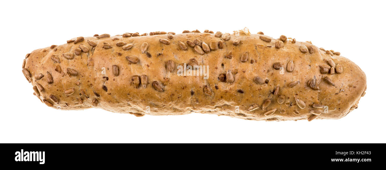 Pane integrale roll cosparsi di semi di girasole. cotto focaccia croccante di pane marrone isolati su sfondo bianco. Foto Stock